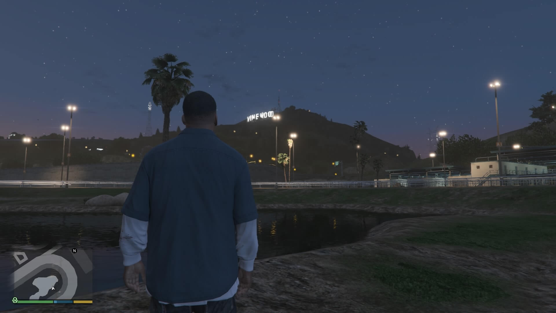Grand Theft Auto V_20141212221130