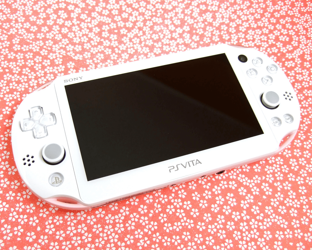 PSVita PCH-2000 グレイシャー・ホワイト 美品 psv 本体+spbgp44.ru