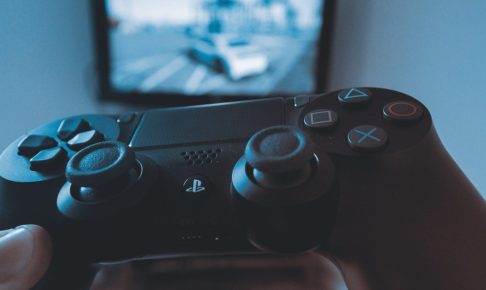PS4のコントローラー