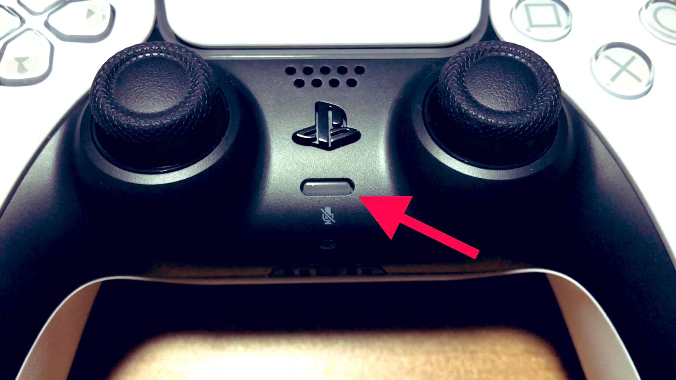PS5コントローラーのマイクのボタン
